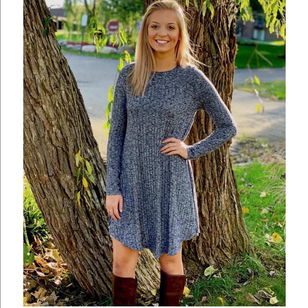 Long sleeve blue dress
